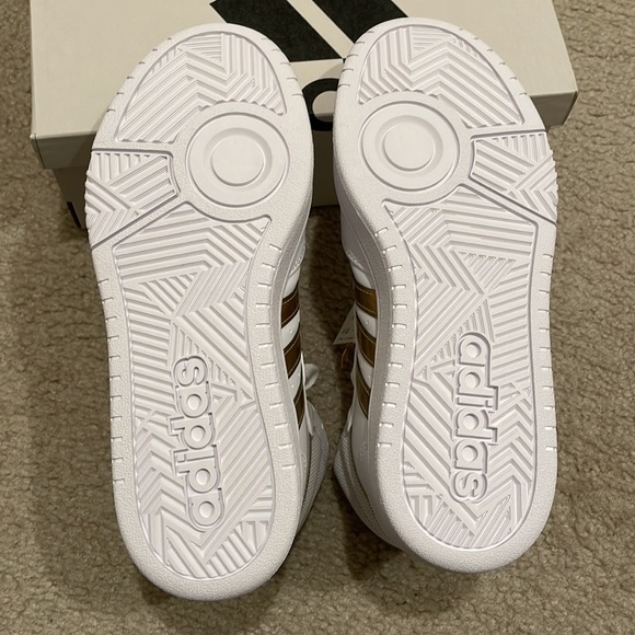 Adidas HOOPS 3.0 MID LIFESTYLE BASKETBALL CLASSIC SHOES women size 7 BNWB - Picture 6 of 8